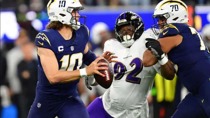 'He Plays Like A Raven!' Baltimore's Justin Madubuike Career Year - Like Rams' Aaron Donald?