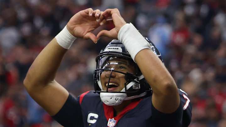 LOOK: Houston Texans Reveal Uniforms vs. Denver Broncos