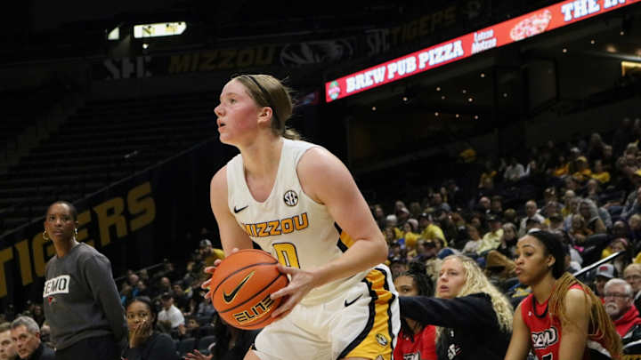 Mizzou Women's Basketball Losing Streak Continues Against No. 1 South Carolina