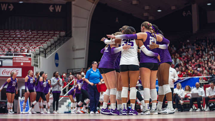 TCU Volleyball's Season Comes to an End Against No. 9 Arkansas