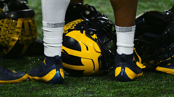 JUST IN: Michigan Running Back Enters Transfer Portal JUST IN: Michigan Running Back Enters Transfer Portal