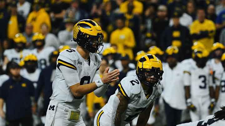 Michigan Has Two Top-Ten Heisman Finalists