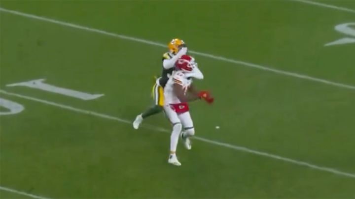 NFL Fans Were Fuming Over Officiating in Chiefs-Packers on ‘SNF’