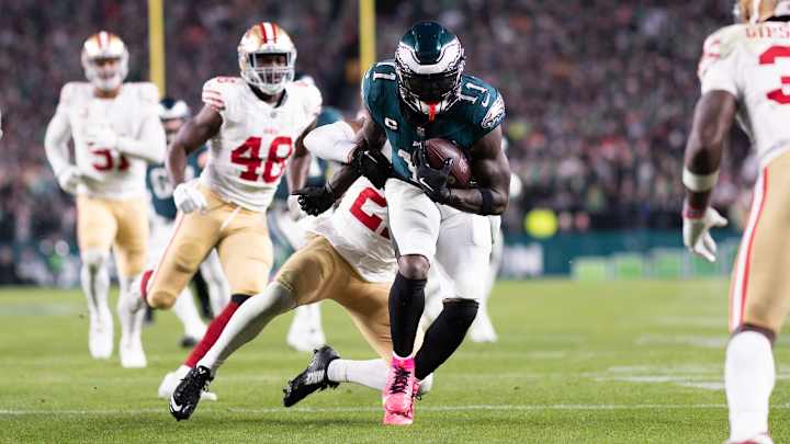 Philadelphia Eagles 'Gotta Put on Big-Boy Pants' as Dallas Cowboys, Tough Road Trip Loom