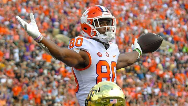 Wide Receiver Transfer Beaux Collins Commits To Notre Dame