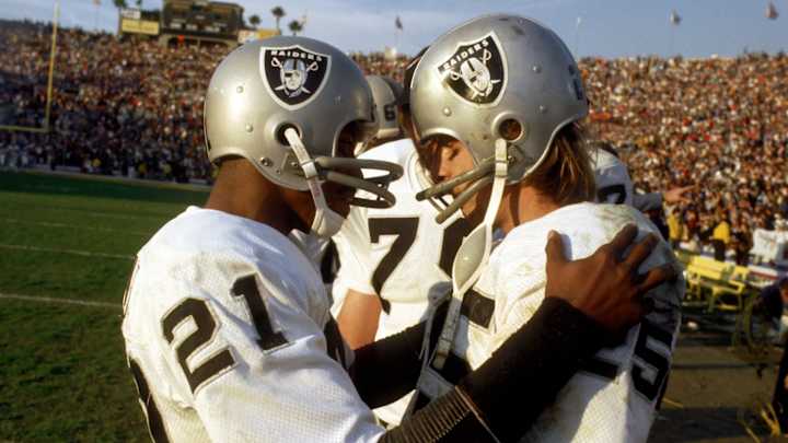 Raiders vs Vikings History Lesson: Super Bowl XI