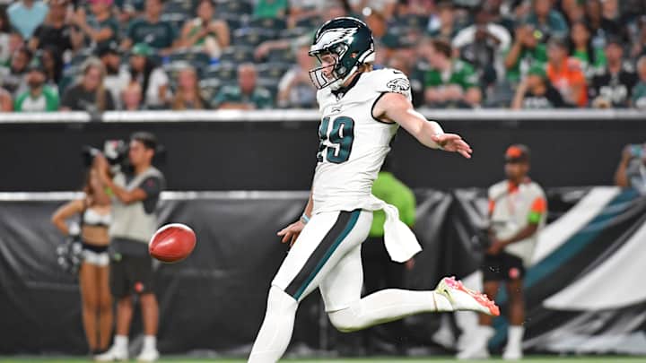 Tennessee Titans Make Series of Roster Moves Including Adding Punter Ty Zentner Tennessee Titans Make Series of Roster Moves Including Adding Punter Ty Zentner