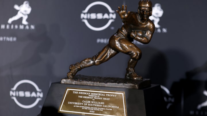 Pac-12 and the Heisman: Does Michael Penix Jr. or Bo Nix Have a Chance?