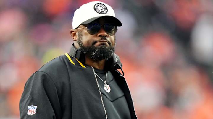Insider Believes Steelers Could Fire Mike Tomlin