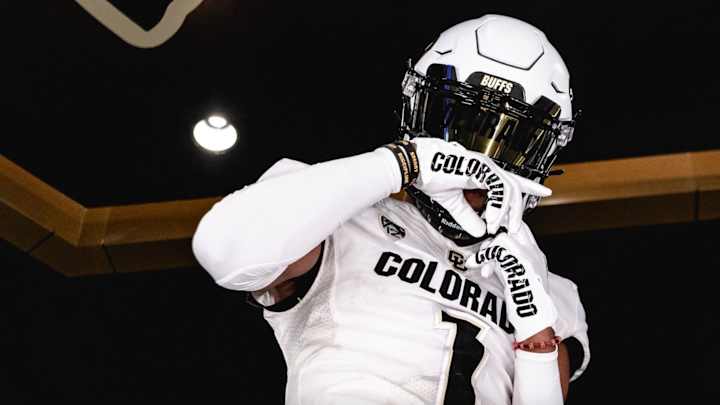 Four-Star Athlete Aaron Butler Commits, Signs With Texas