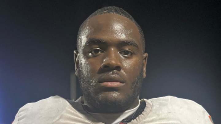 Deryc Plazz Signs National Letter of Intent With Miami Hurricanes