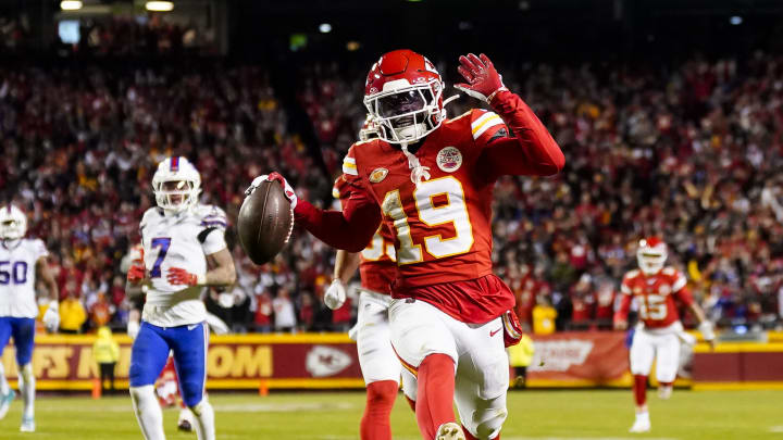KC Chiefs Make Roster Moves, Concerning Injury Updates Ahead of Buffalo Bills Playoff Game