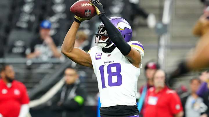 Justin Jefferson Transported to Hospital After Suffering Injury in First Game Since Week 5 Justin Jefferson Transported to Hospital After Suffering Injury in First Game Since Week 5