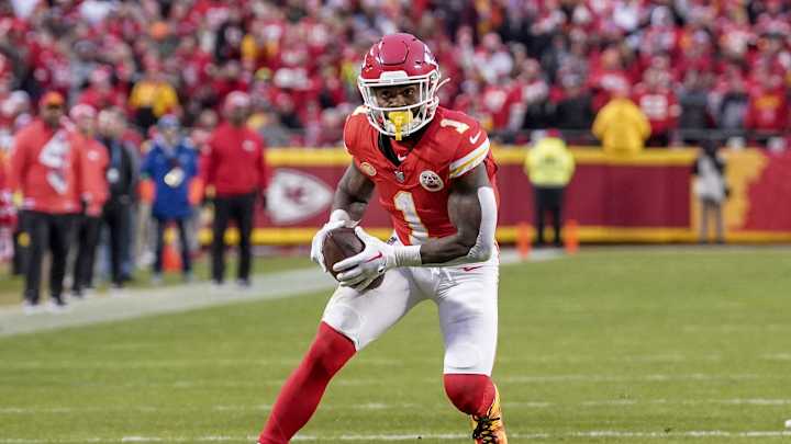 Winners and Losers From KC Chiefs' Week 14 Game vs. Buffalo Bills