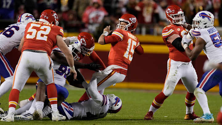 SI:AM | Chiefs, Eagles and Lions Fall Flat As Playoff Race Heats Up