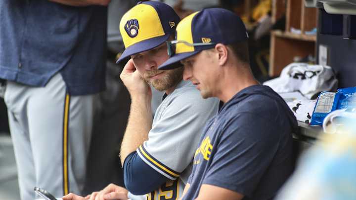 Milwaukee Brewers Now Not Expected to Trade Former Cy Young Winner