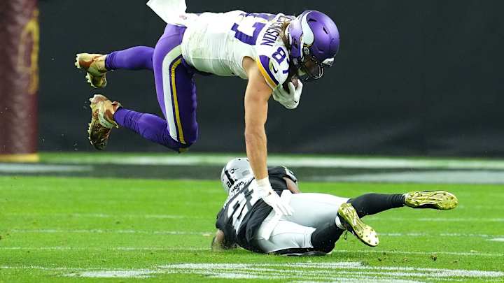 Kevin O'Connell, T.J. Hockenson, Harrison Smith Reached Milestones vs. Raiders