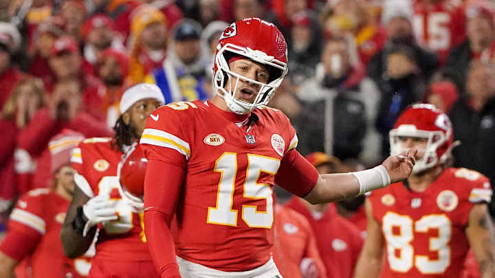 Patrick Mahomes Says He Regrets His Reaction to Offside Penalty in Loss vs. Bills