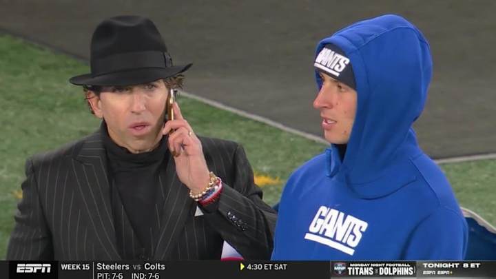 Joe Buck, NFL Fans Fell in Love With Tommy DeVito’s Agent During Packers-Giants ‘MNF’ Game
