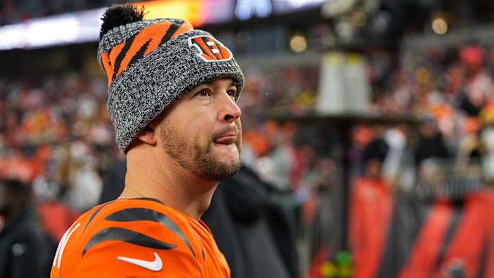 Cincinnati Bengals Release Veteran Quarterback AJ McCarron Cincinnati Bengals Release Veteran Quarterback AJ McCarron