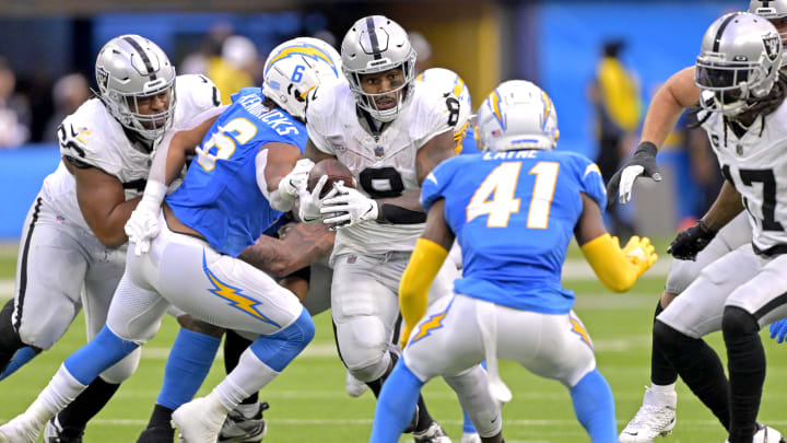 Chargers News: Bills Elevate Super Bowl Champ RB Ahead of Clash With Bolts Chargers News: Bills Elevate Super Bowl Champ RB Ahead of Clash With Bolts