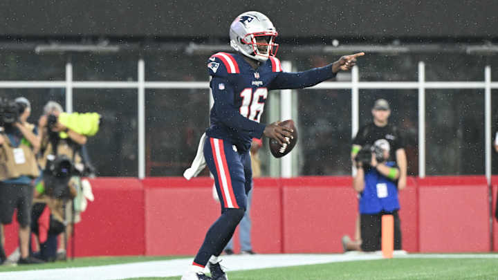 What Are Baltimore Ravens Getting in Ex-New England Patriots QB Malik Cunningham?