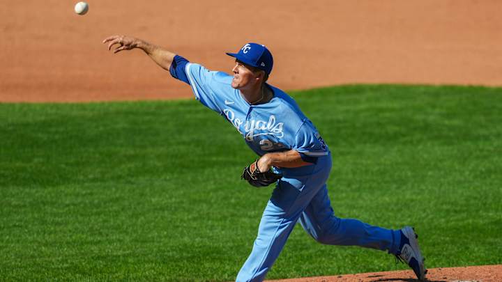 Former Cy Young Zack Greinke Isn't Retired Yet, Plans to Pitch in 2024