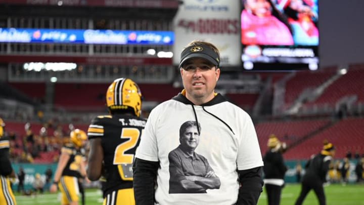 The Morning Buzz: Wednesday, December 13, 2023 The Morning Buzz: Wednesday, December 13, 2023