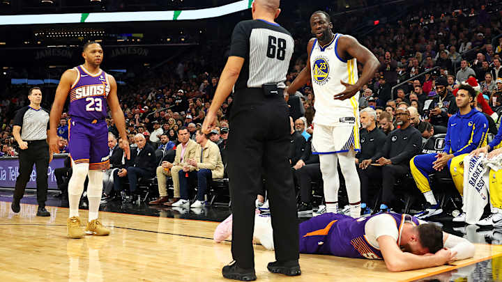 WATCH: Draymond Green Gets Ejected vs. Suns