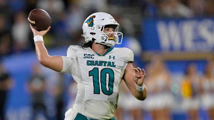 Longtime Coastal Carolina QB Grayson McCall to Transfer to NC State, per Report