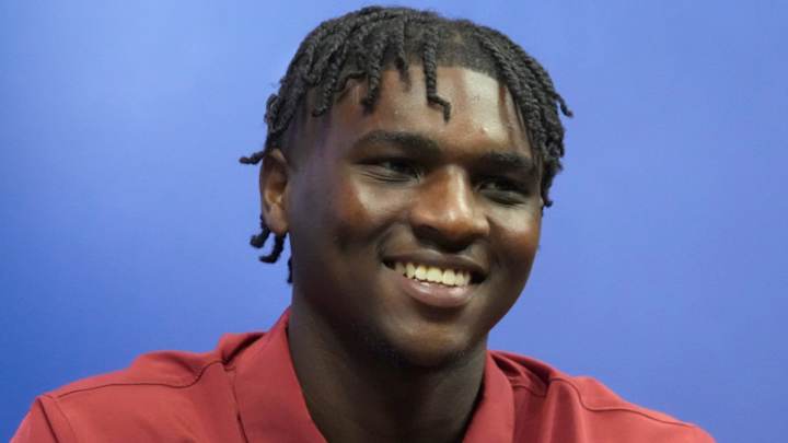 Miami's New Quarterback Doing Well With The Bright Lights Of South Florida