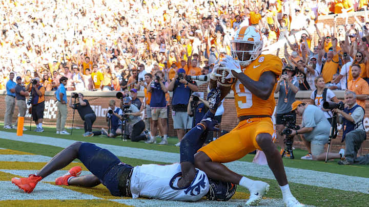 Ramel Keyton Gets Special Haircut For Citrus Bowl