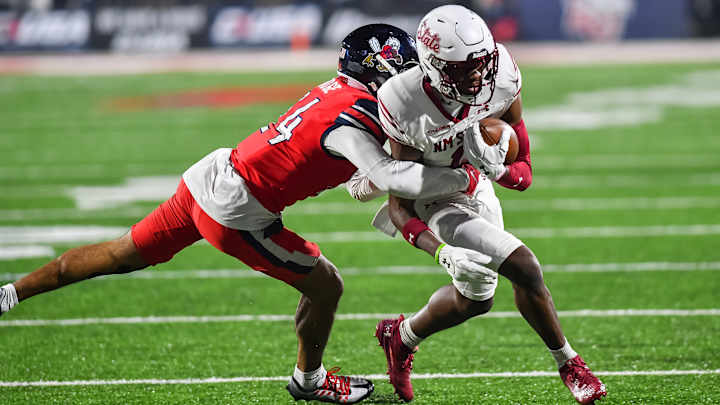 Pinging The Portal: UC Offers Liberty Cornerback Preston Hodge, Florida Atlantic WR Tony Johnson Visits