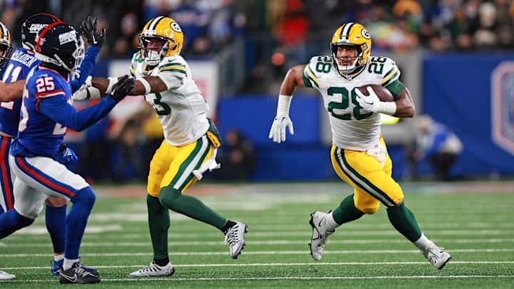 Packers-Buccaneers Thursday Injury Report: AJ Dillon Has Broken Thumb