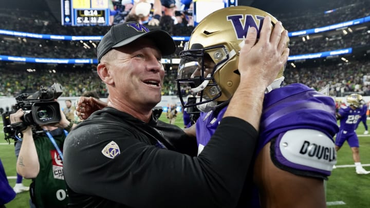 Pac-12 Football Bowl Game Picks: How Many of 8 Conference Teams Will Prevail?