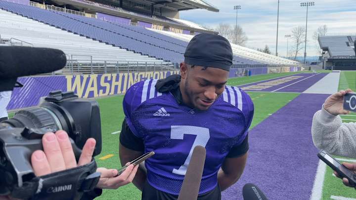 Johnson Shares What He Can on Mississippi State Transfers Set to Tour UW Johnson Shares What He Can on Mississippi State Transfers Set to Tour UW