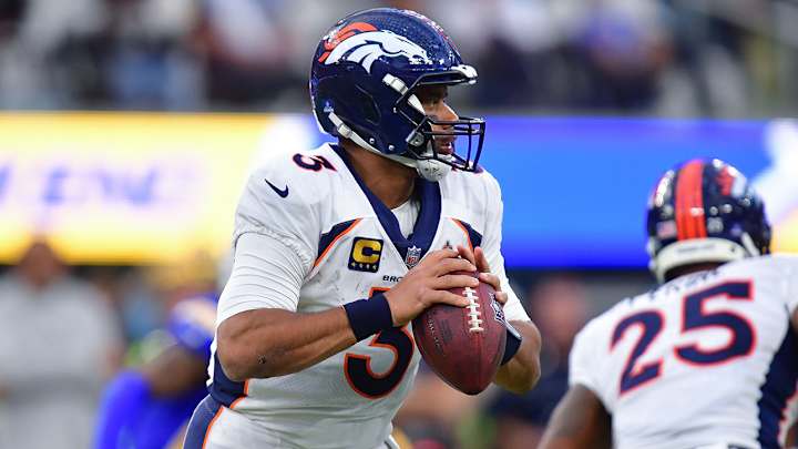 NFL Week 15 Player Props and Predictions for Saturday’s Tripleheader