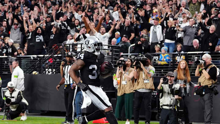 Raiders Set Records in 63-21 Rout of Chargers