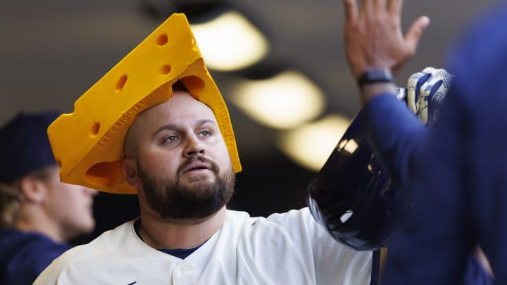 Pirates slugger with no ties to SF shares absurd opinions on "bad city"