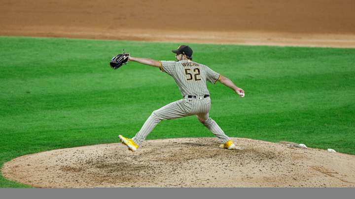 Kansas City Royals Sign Veterans Hunter Renfroe, Michael Wacha to Multi-Year Deals Kansas City Royals Sign Veterans Hunter Renfroe, Michael Wacha to Multi-Year Deals