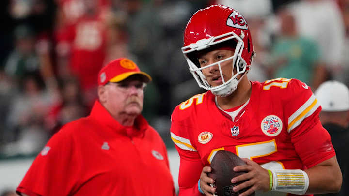 Chiefs’ Patrick Mahomes, Andy Reid Fined for Criticizing Officials After Loss to Bills Chiefs’ Patrick Mahomes, Andy Reid Fined for Criticizing Officials After Loss to Bills