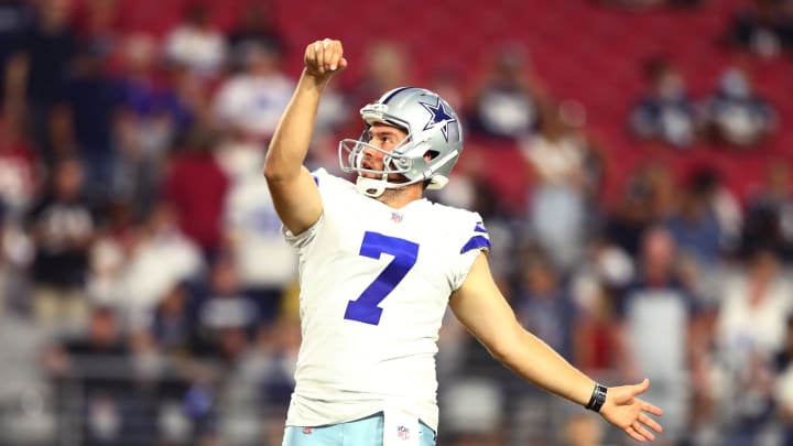 Former Cowboys Player Delivered His Newborn Daughter on Side of the Highway