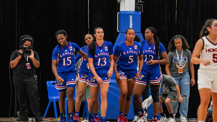 Hawking Points: Balanced Effort Pushes Kansas Past Central Arkansas 69-48