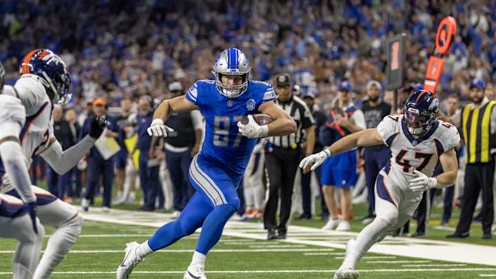 Grades: Lions' Potent Offense Excites Ford Field