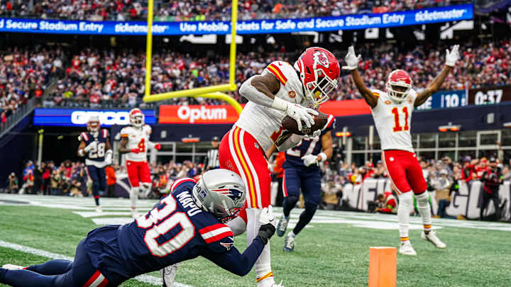KC Chiefs Week 15 Snap Counts vs. Patriots: Biding Time