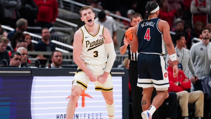 Purdue’s Young Guards Impress, Michigan State Gets Back on Track During Saturday Slate Purdue’s Young Guards Impress, Michigan State Gets Back on Track During Saturday Slate