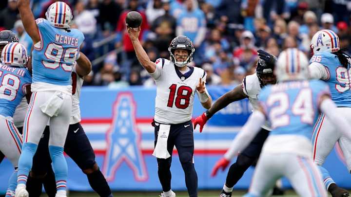 WATCH: Insane Dalton Schultz Catch Helps Draw Texans Even With Titans WATCH: Insane Dalton Schultz Catch Helps Draw Texans Even With Titans