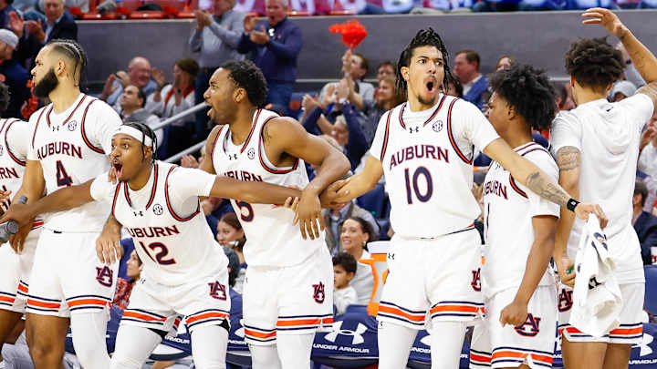 Takeaways: Auburn overcomes slow start, defeats Alabama State 82-62 Takeaways: Auburn overcomes slow start, defeats Alabama State 82-62