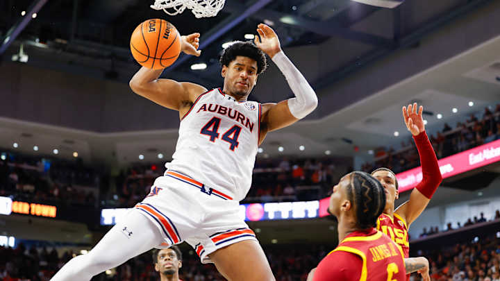 GALLERY: Photos from Auburn baskteball's 91-75 win over USC GALLERY: Photos from Auburn baskteball's 91-75 win over USC