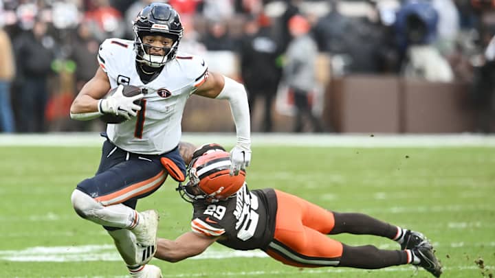 Second-Guessing Bears Failures on Both Sides Second-Guessing Bears Failures on Both Sides